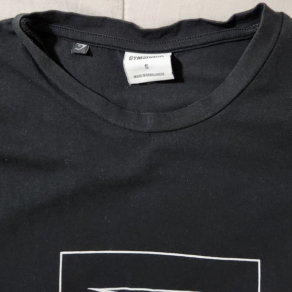 Gymshark shirt - Picture 4 of 4